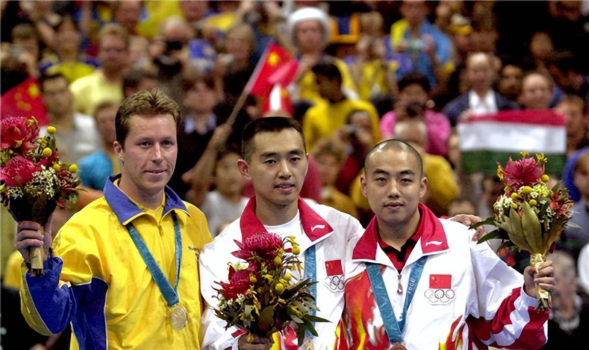 小球时代最后盛宴,孔令辉战胜老瓦夺冠,值得品味的旷世经典!