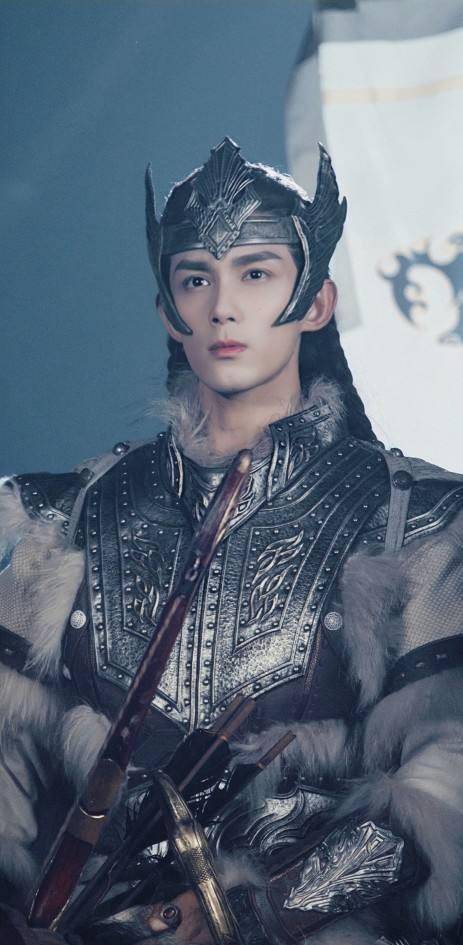 16位男星造型pk,谁才撑得起谦谦贵公子_贾宝玉_王一博_马天宇