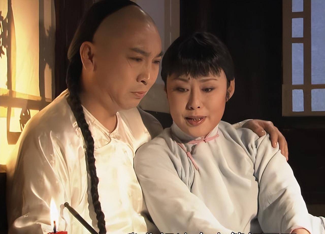 《大宅门》一生襟抱未曾开的白二爷,是他的"窝囊"成就了二奶奶_大爷