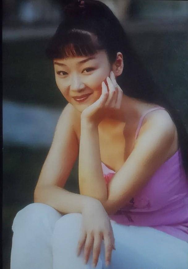 郭涛妹妹郭月,三登舞台舞台,如今却鲜有人知_表演_父母_作品