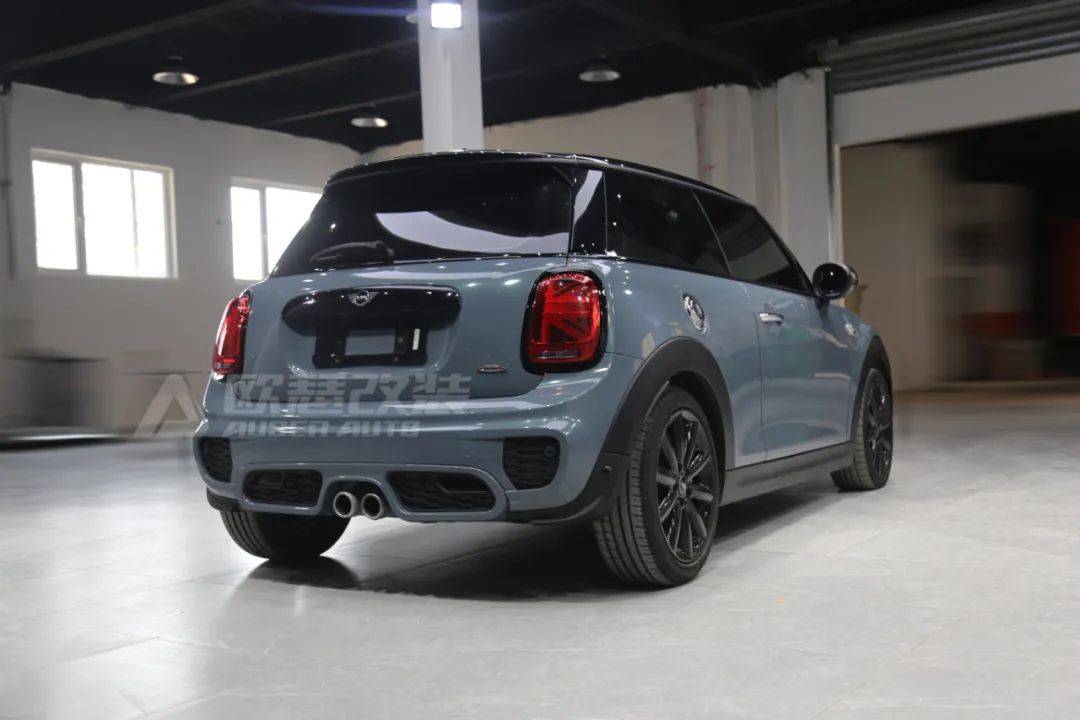 宝马mini升级jcw包围 改色尤加利青_搜狐汽车_搜狐网