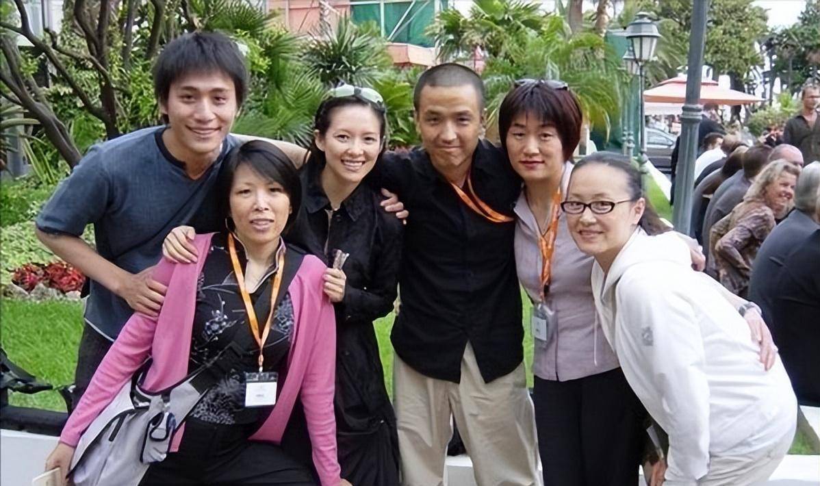 刘烨:失恋后法国妻子治愈他,如今儿子12岁,皮肤黝黑更像他_安娜_谢娜