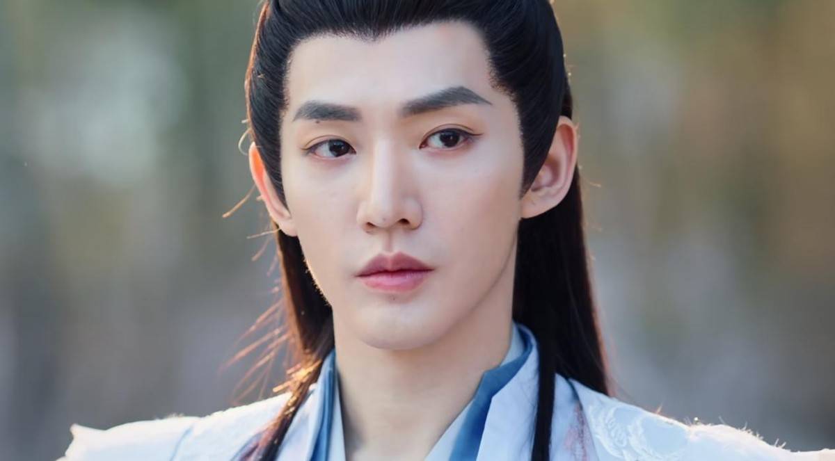 初见"风华绝代",再见颜值下跌,身材和打光对男女星影响有多大_罗云