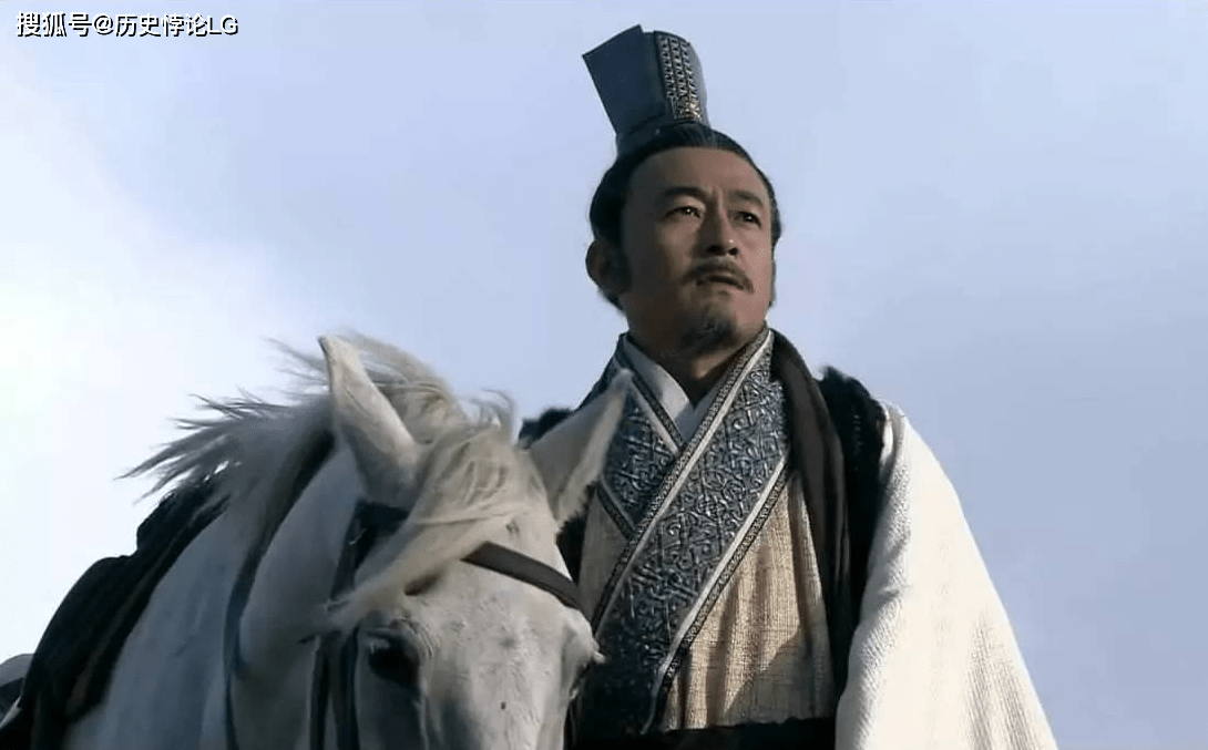 商鞅变法时为什么禁止父子兄弟同宅居住?_家族_的发展_个人