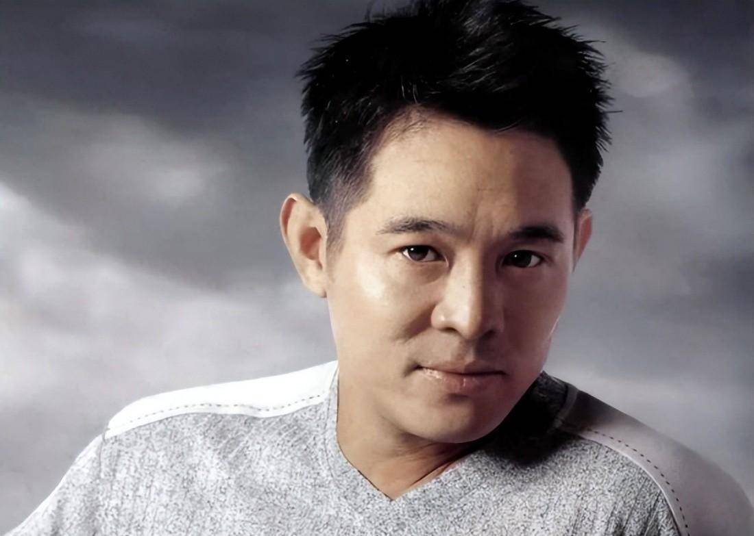 李连杰最后的经典武术电影,狂赚外国票房,国内骂声一片_霍元甲_周杰伦