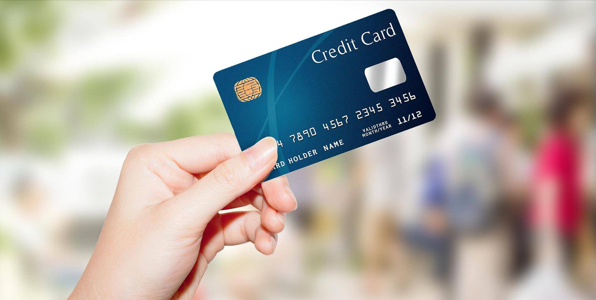 银行卡别再开通短信通知了,多数人没放心上,幸好银行人员提醒!