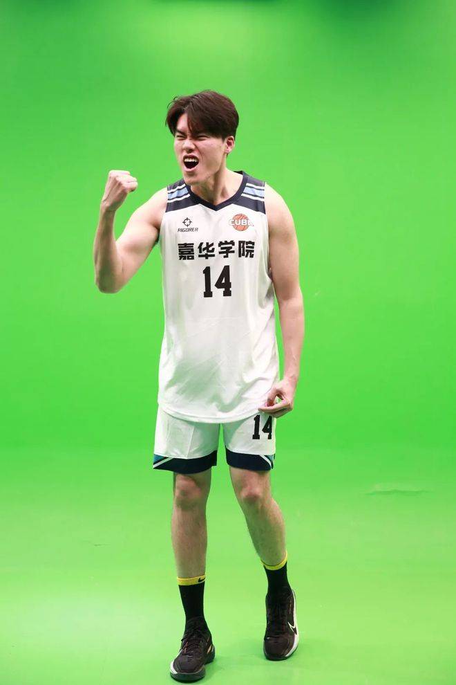 许多 杨楚珩于子泽 袁启宸张天浩 钟一鸣哪位球员是你的最爱?