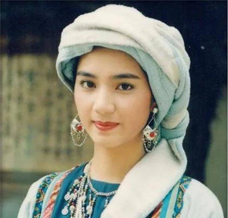洪欣和莫少聪_洪欣 情路坎坷 三段感情 失败 渣男收割机