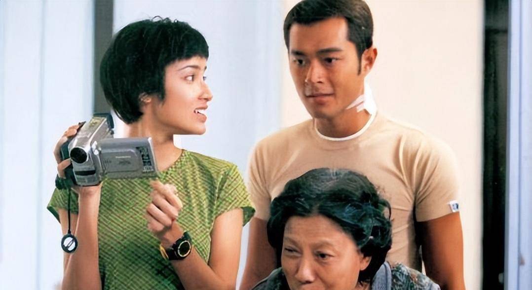 47岁混血五官意外抗老,美过女主宣萱_郑雪儿_演出_古天乐