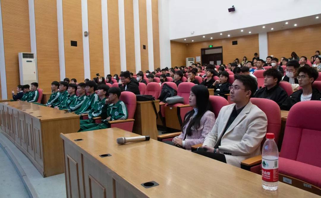 2023年长春城市推介会走进大学校园_青年_毕业_工作