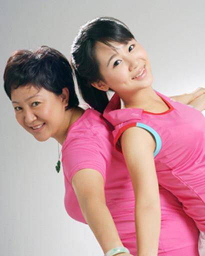 母亲为她辞职,父亲给她当经纪人,杨紫成功背后是父母的默默付出_马