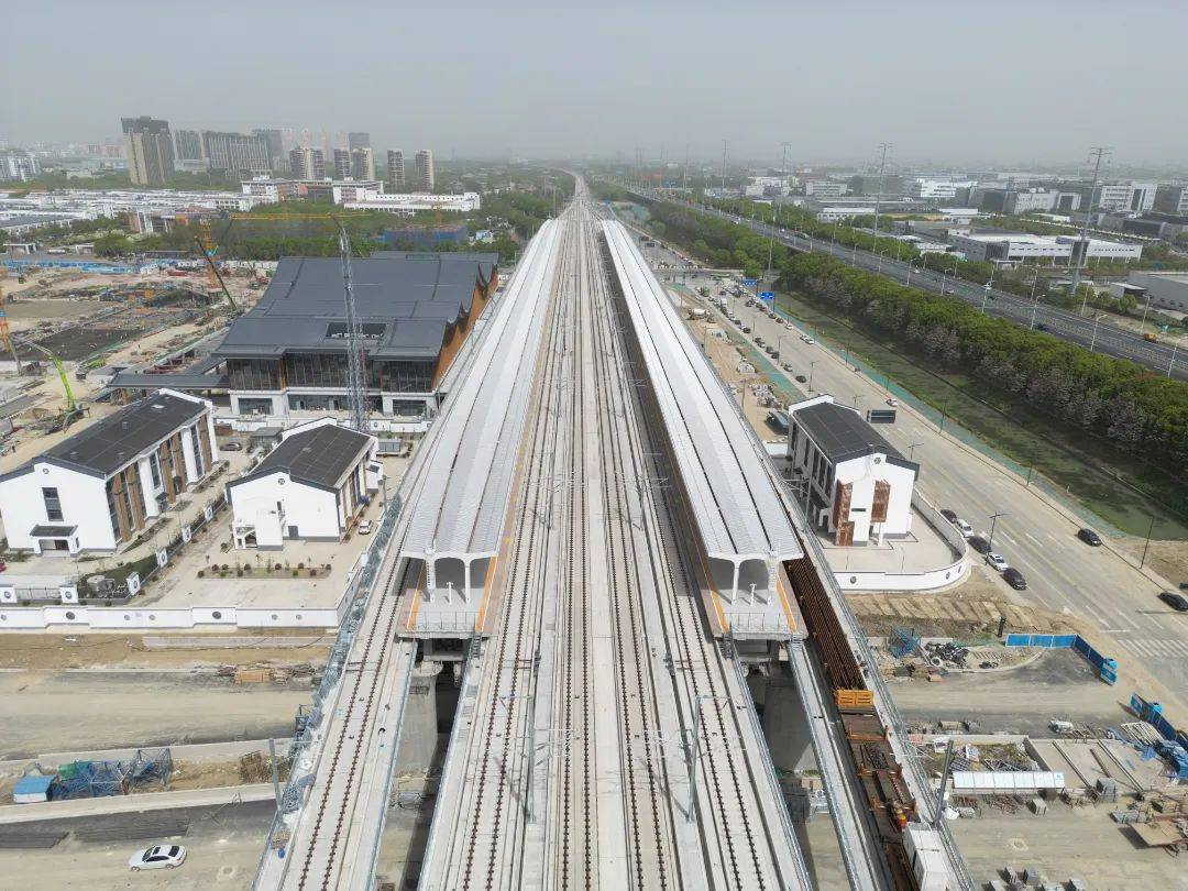 沪宁沿江高铁金坛站,武进站,"待验收"!_候车_站房_大厅