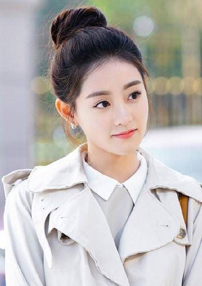 祝绪丹被大家熟知后,在谈判官中饰演商碧晨,是一个非常让人心疼的小