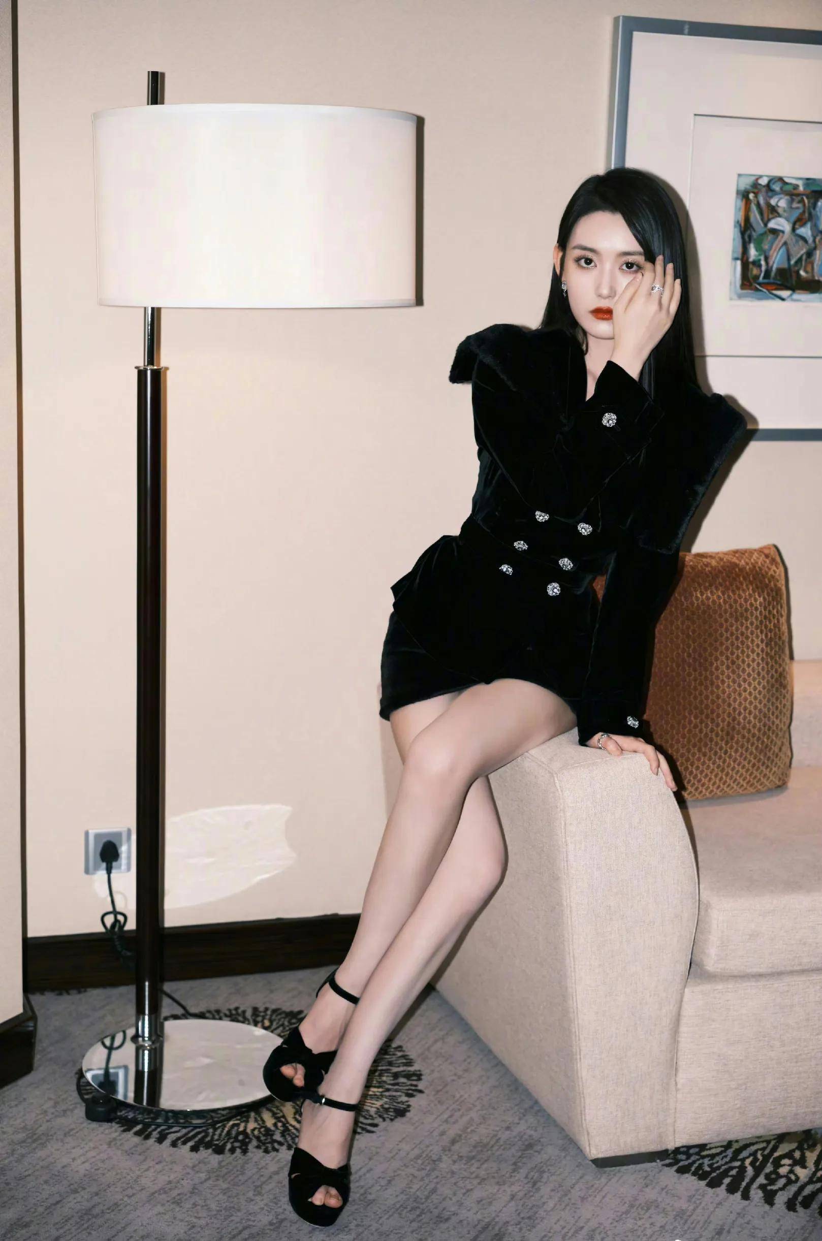 刘西瓜 蒋依依_观众_赘婿_角色