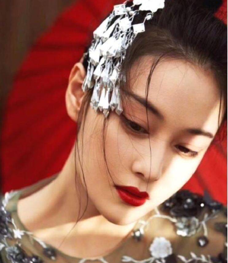 都很惊讶,真不敢相信:这真的是张馨予吗?