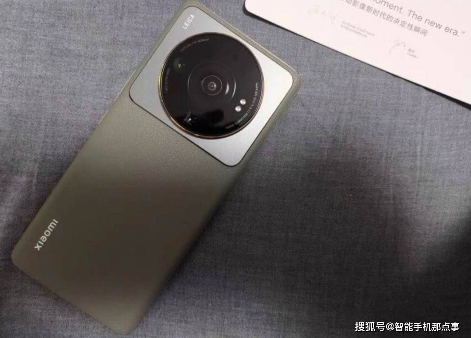 原创            小米13 Ultra已发布，对比小米12S Ultra：参数到底有多大区别-小米12.5和12.7哪个好