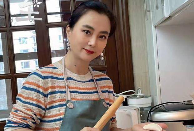 《西游记》六位女演员现状,邱佩宁成了女强人,朱琳美了一辈子_左大玢