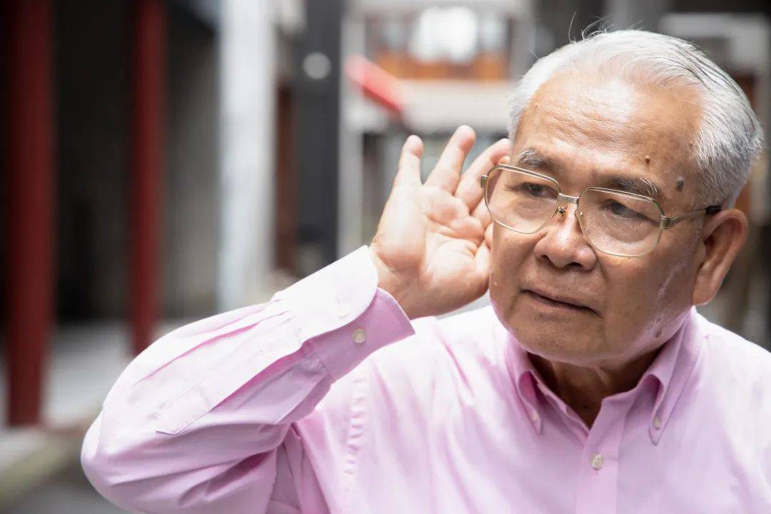 2 亿老人困于听不见的孤独世界_老年_声音_听力