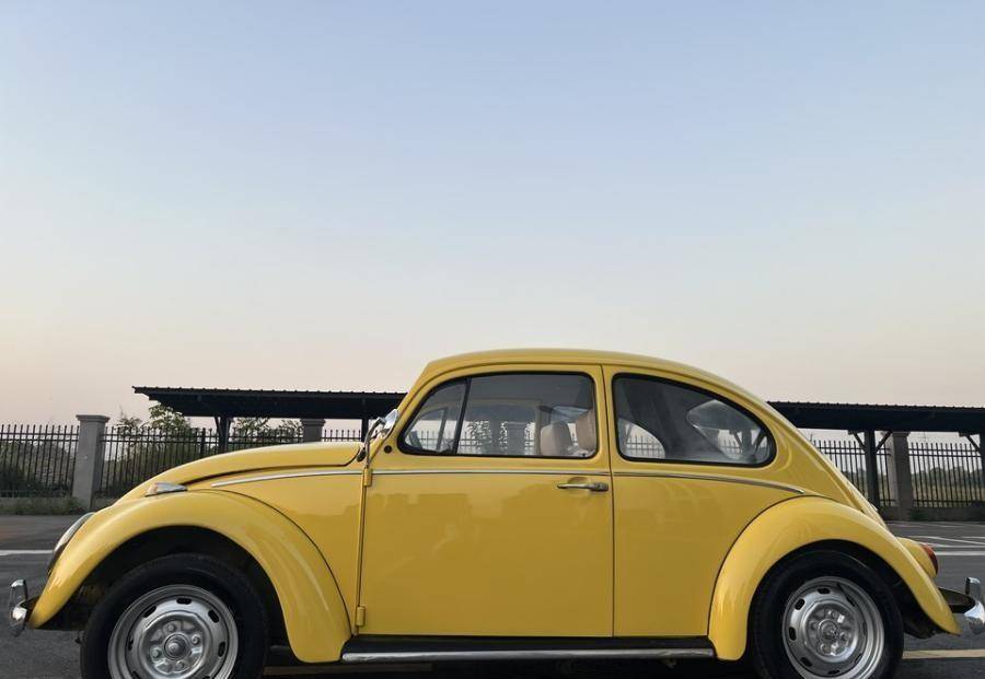 收藏级别1964年大众甲壳虫古董车老爷车,在法拍网上13万起拍!