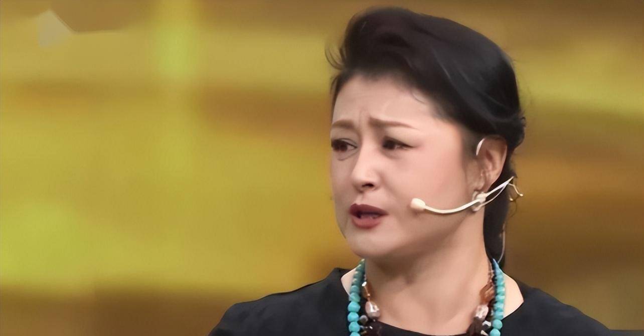演员于月仙:无儿无女去世1年半后,丈夫张学松的选择让人泪目_弟弟