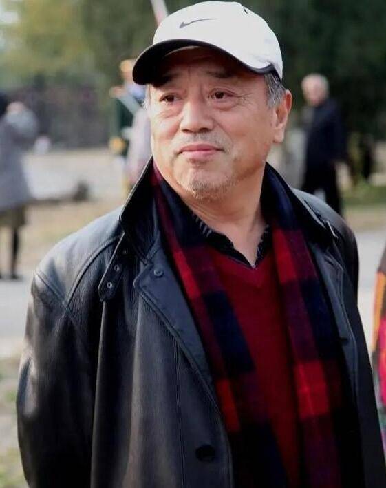 宗利群病逝享年74岁,患过脑梗,生前最后露面穿军装追忆彭老总_宗立群