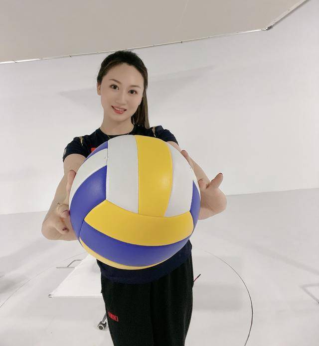 乔婷生平鲜为人知的细节曝光_朱婷_排球_北京