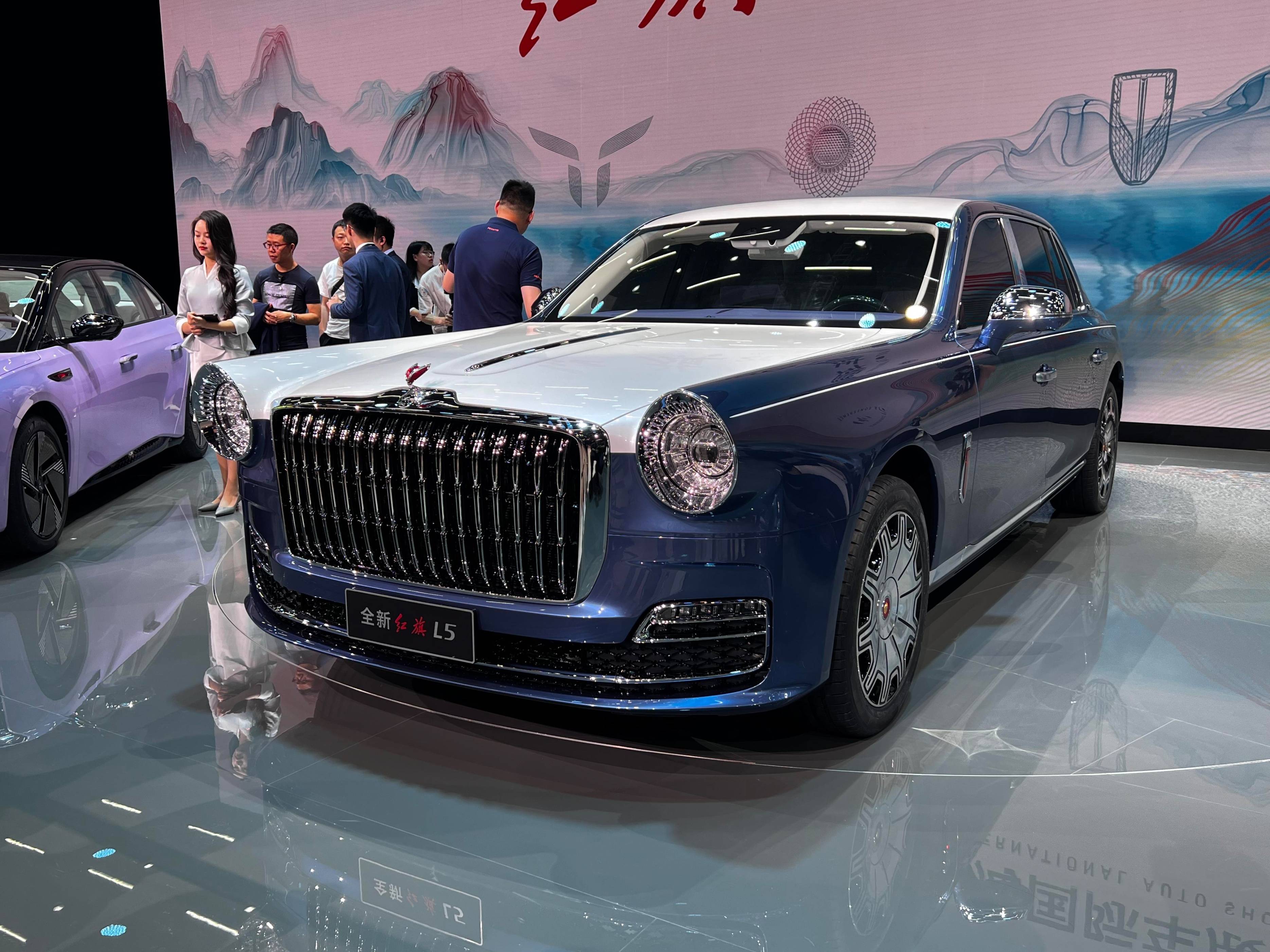 中国劳斯莱斯 全新一代红旗l5上海车展正式亮相