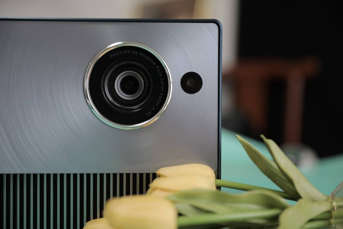 三色激光投影Vidda C1S,性能太强大了!