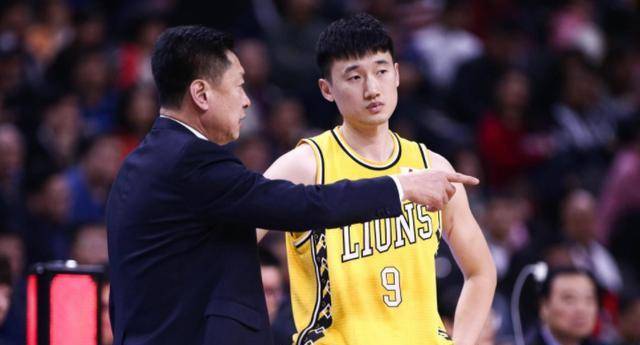 爆料李春江投奔深圳男篮!