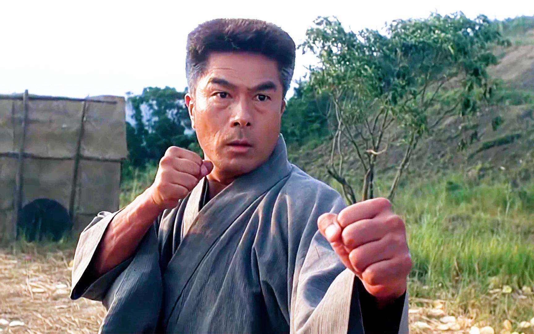 你说的是仓田保昭吗?他可是李小龙的朋友