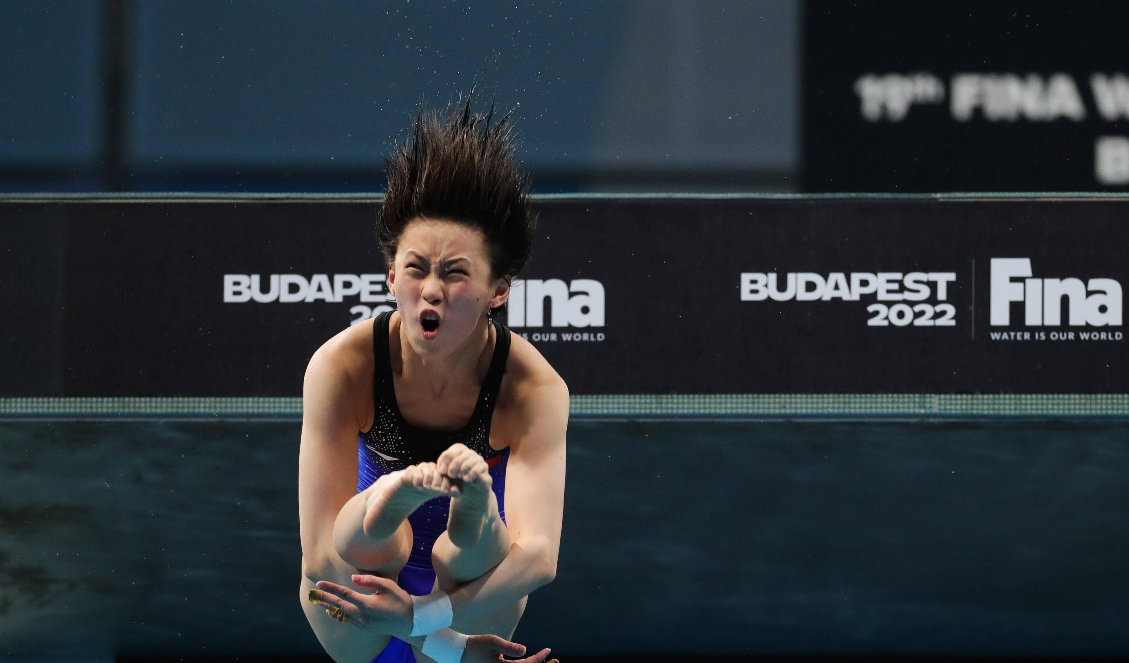 跳水世界杯西安站女子10米跳台 陈宇汐全红婵包揽冠亚军_动作_排名