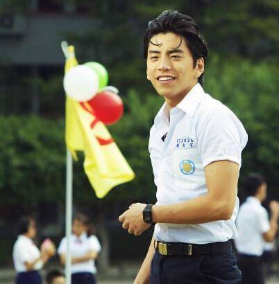 情场浪子王大陆,公开与女导演调情,会被分手女子蔡卓宜收服?