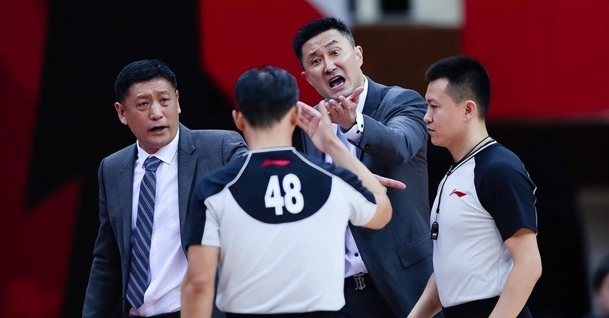 杜锋:很遗憾没有带队参加世界杯,还想有机会成为地方队主教练_广东