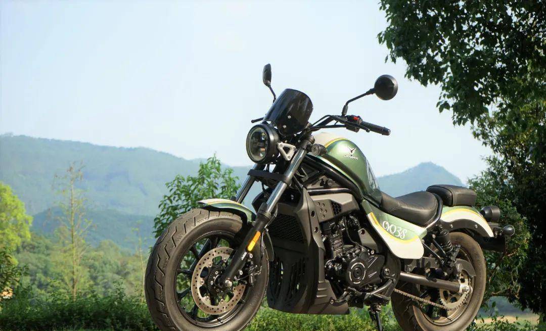 香帅重机多款新车上市,苍云300,500全面升级_搜狐汽车_搜狐网