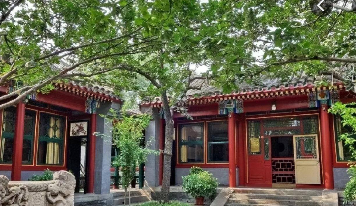 我和朋友开的车行基本上都是卖兰博基尼之类的高端豪车.