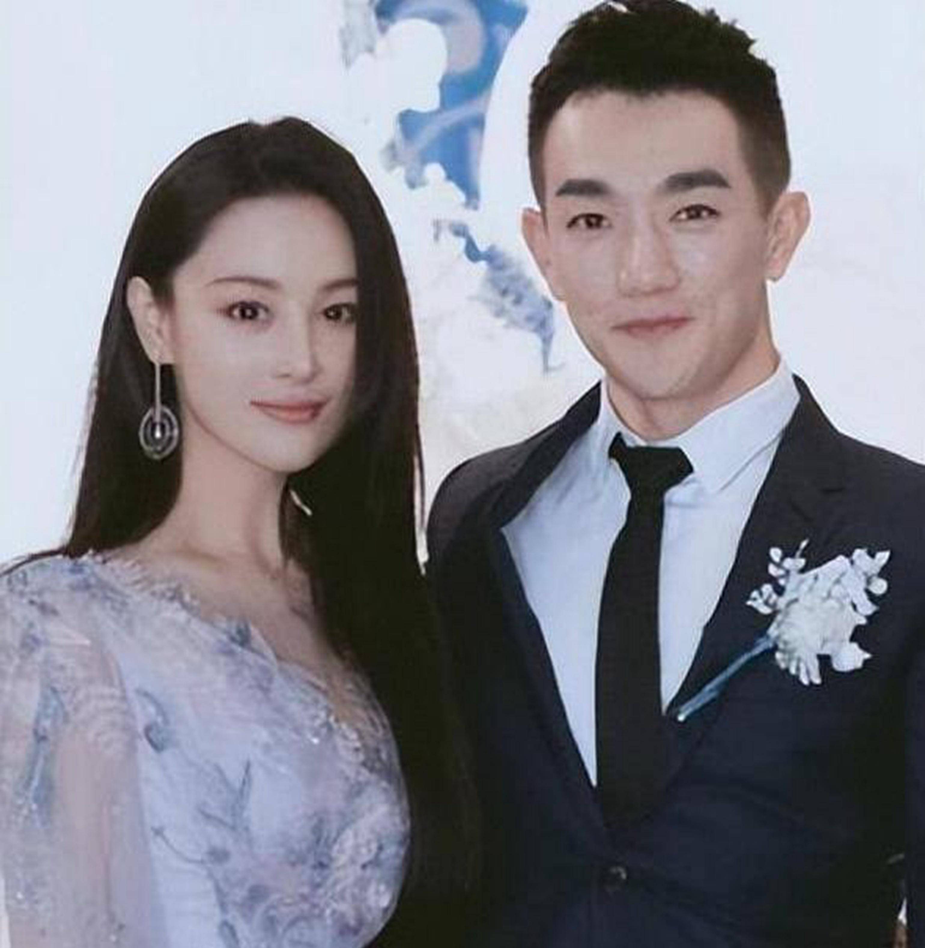 张馨予:一手烂牌打出王炸,婚后的她令多少人羡慕?_婚姻_成功_私生活