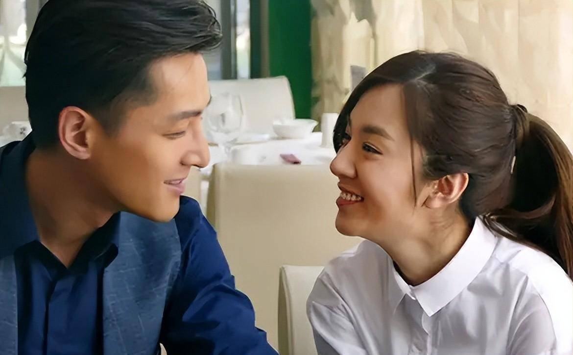 王晓晨难道是个插班生吗,为啥全班都火了,就她不火呢_胡歌_王传君