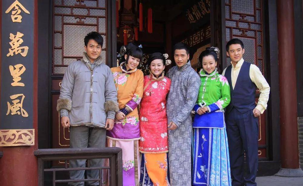 发福无戏可拍,"四爷"成为三线配角,杨蓉颜值演技俱佳就是不红_刘恺威