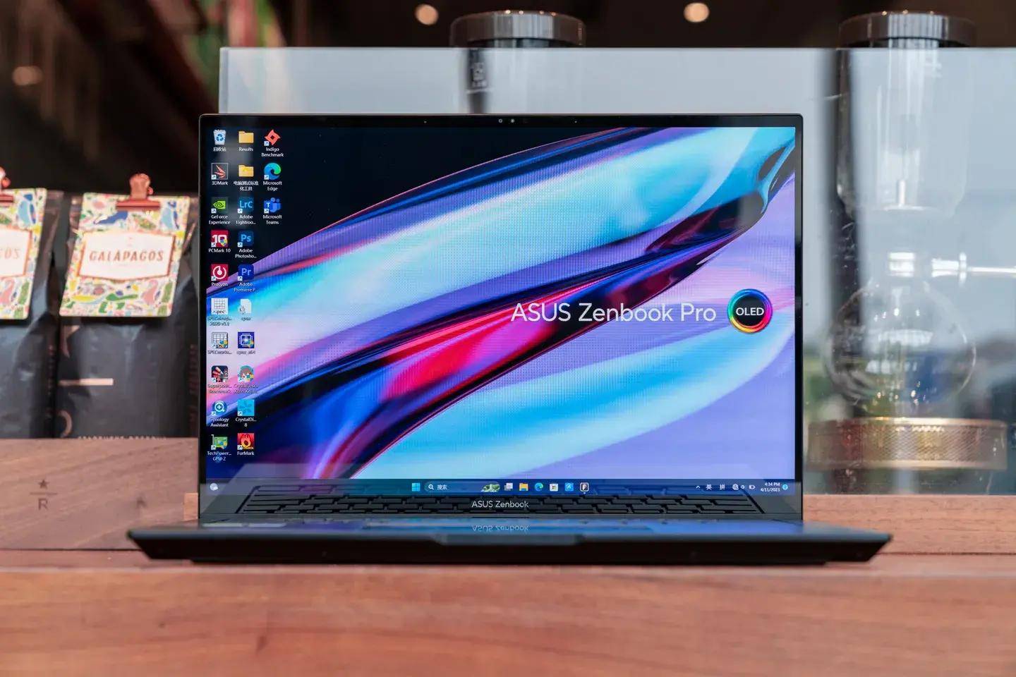 顶级 OLED 屏幕 + 虚拟旋钮的高能轻薄创作本:华硕灵耀 Pro 14 测评