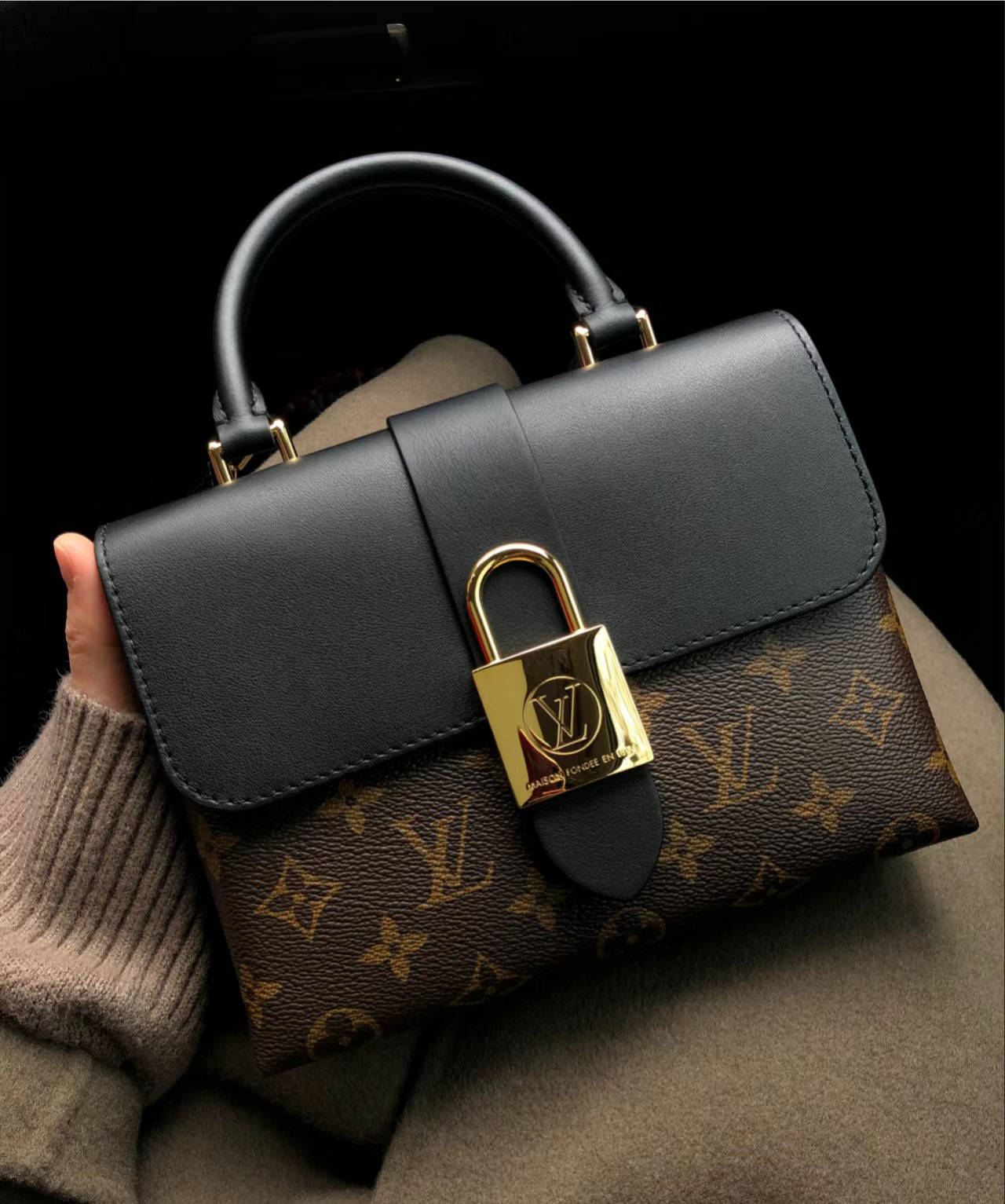 奢侈品包有人回收吗?回收价格高吗?_包包_品牌_人们