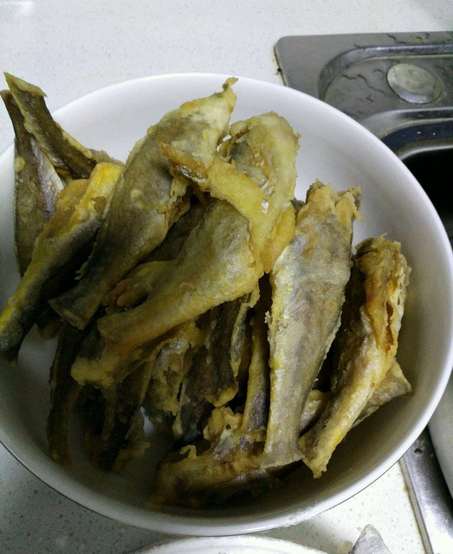 红烧鲫头鱼的做法
