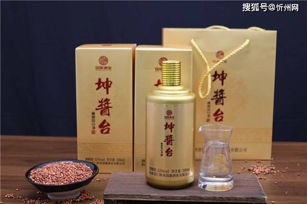 粮食酒、粮食酒的3个区别，一文明白什么是酒精酒、什么是纯粮酒-粮食酒与酒精酒的标准区分