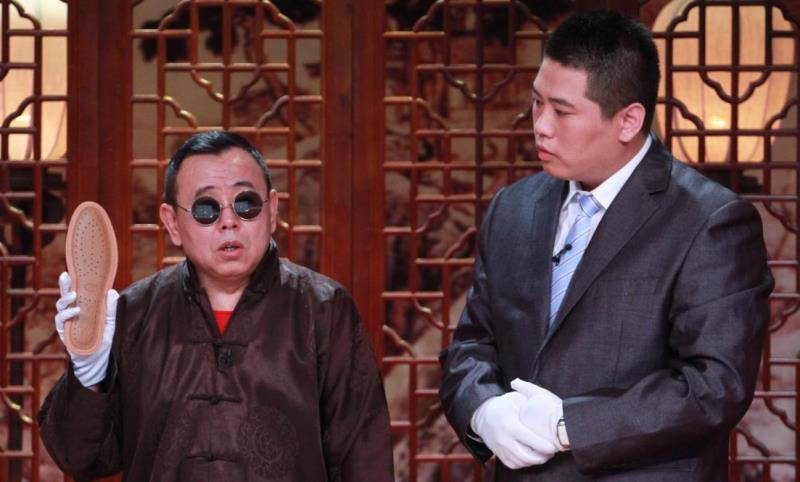 潘长江的老搭档,突然从舞台消失,其实已离世,蔡明姜昆痛哭不舍_小品