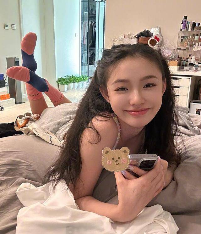 "星女郎"林允便曾卷入校园暴力事件.
