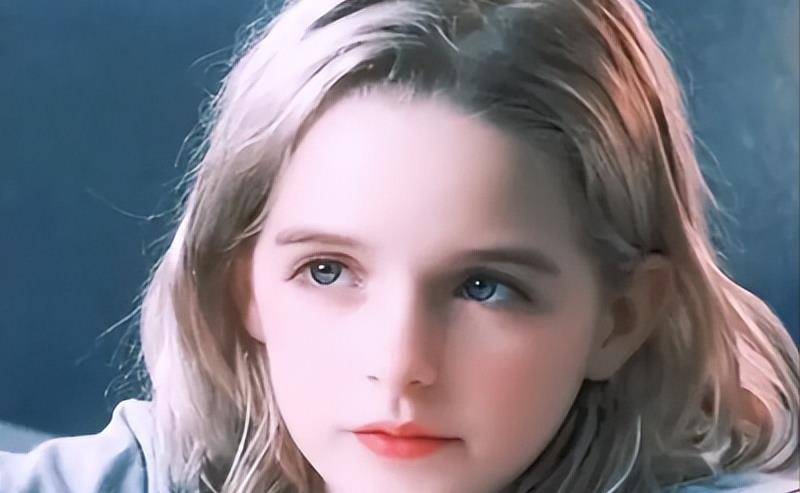 麦肯纳格瑞丝_麦肯娜·格瑞丝_天才