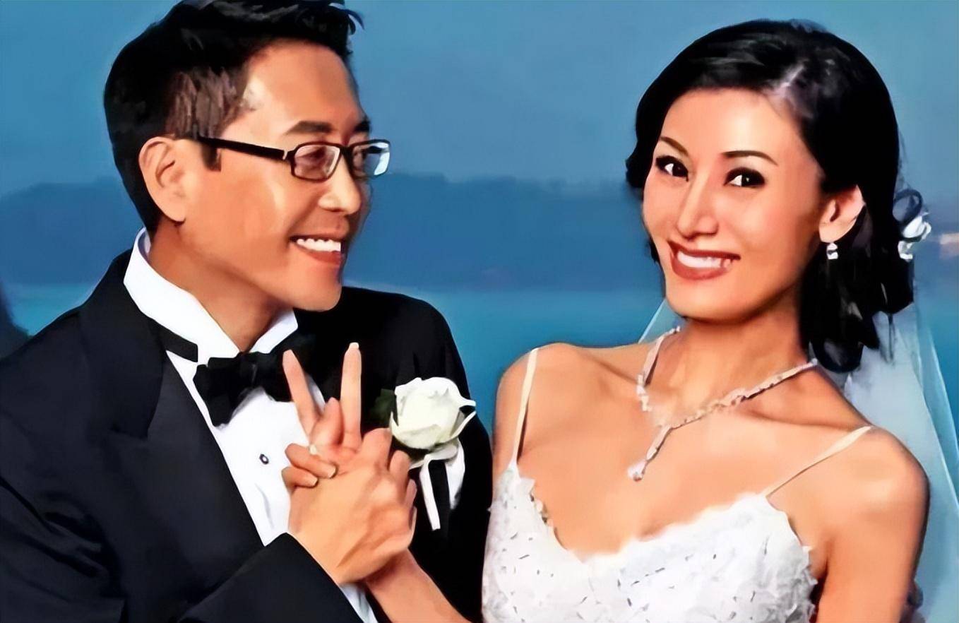 "美艳娇妻"李嘉欣,终为自己的"心机上位"付出代价._倪震_香港_生活