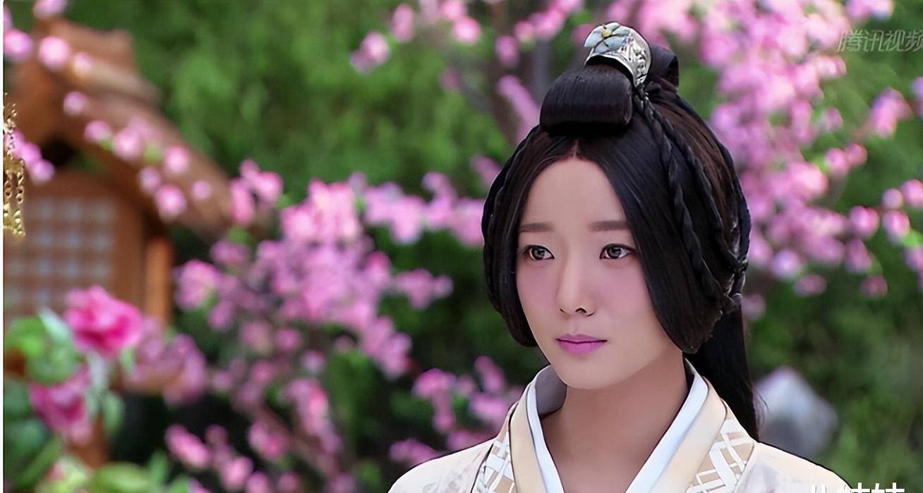 电视剧《卫子夫》上映,曾经饰演"小妞"形象的王珞丹,第一次以古装造型