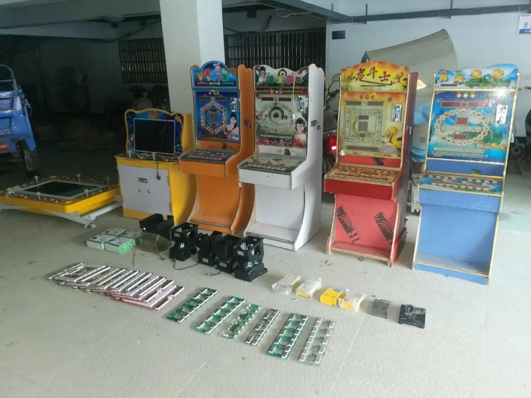 中畈一男子在南杂店摆放“老虎机”供他人赌博，最后..._搜狐网