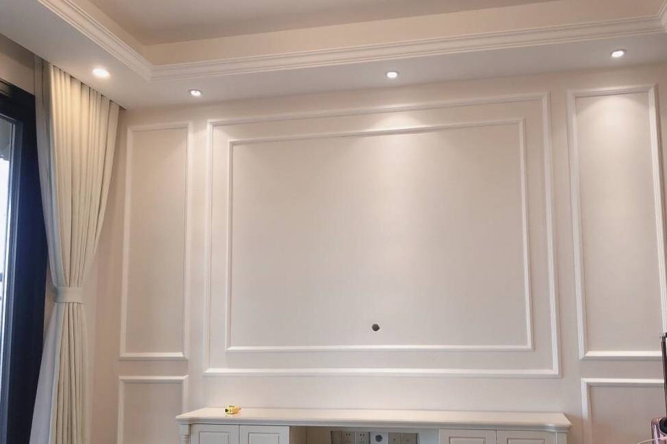 新房终于布置家具,全屋效果还不错,石膏线条背景墙一家人都满意_空间