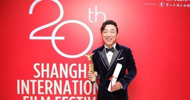 "痞子硬汉"欧豪:是大导刘伟强干儿子,曾让海清当众下跪示爱_谢霆锋